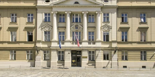 parlament croatia shutterstock