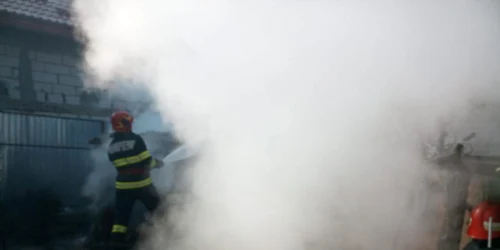 slobozia incendiu in comuna jilavele foto isu ialomita