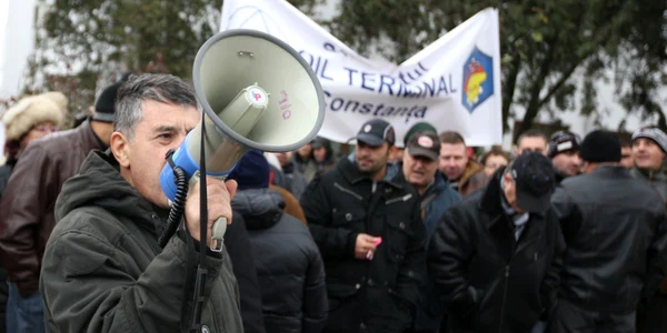Grevă la Oil Terminal Constanţa