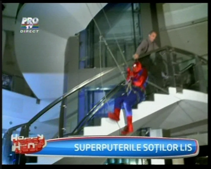 Viorel Lis şi-a pipăit partenera