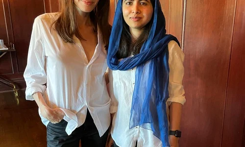 16 malala yousafzai angelina jolie 3 jpg jpeg