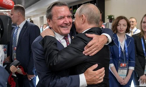 Gerhard Schröder si Vladimir Putin png
