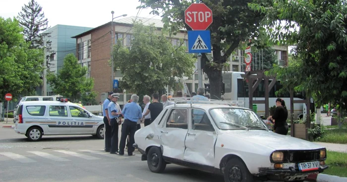 Zeci de autoturisme Dacia, căutate de polițiști Foto Arhivă