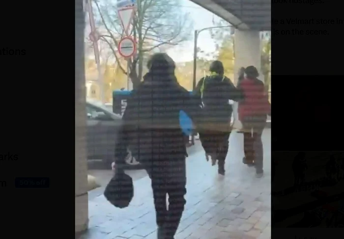 Atacatorul a luat ostatici Foto: captura video 