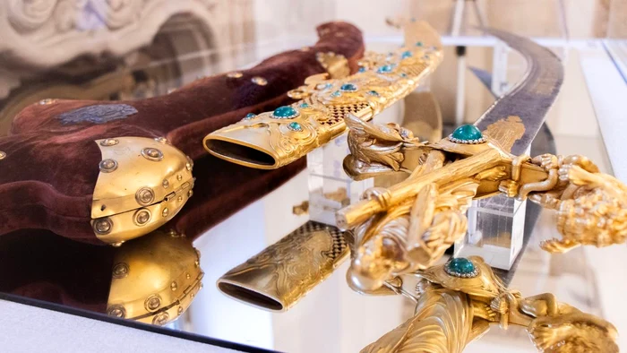 Sabia de paradă a lui Alexandru Ioan Cuza (foto: Muzeul Național Cotroceni)