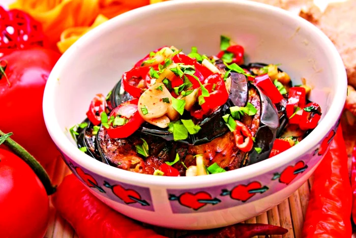 salata marocana vinete shutterstock 30245140 jpeg