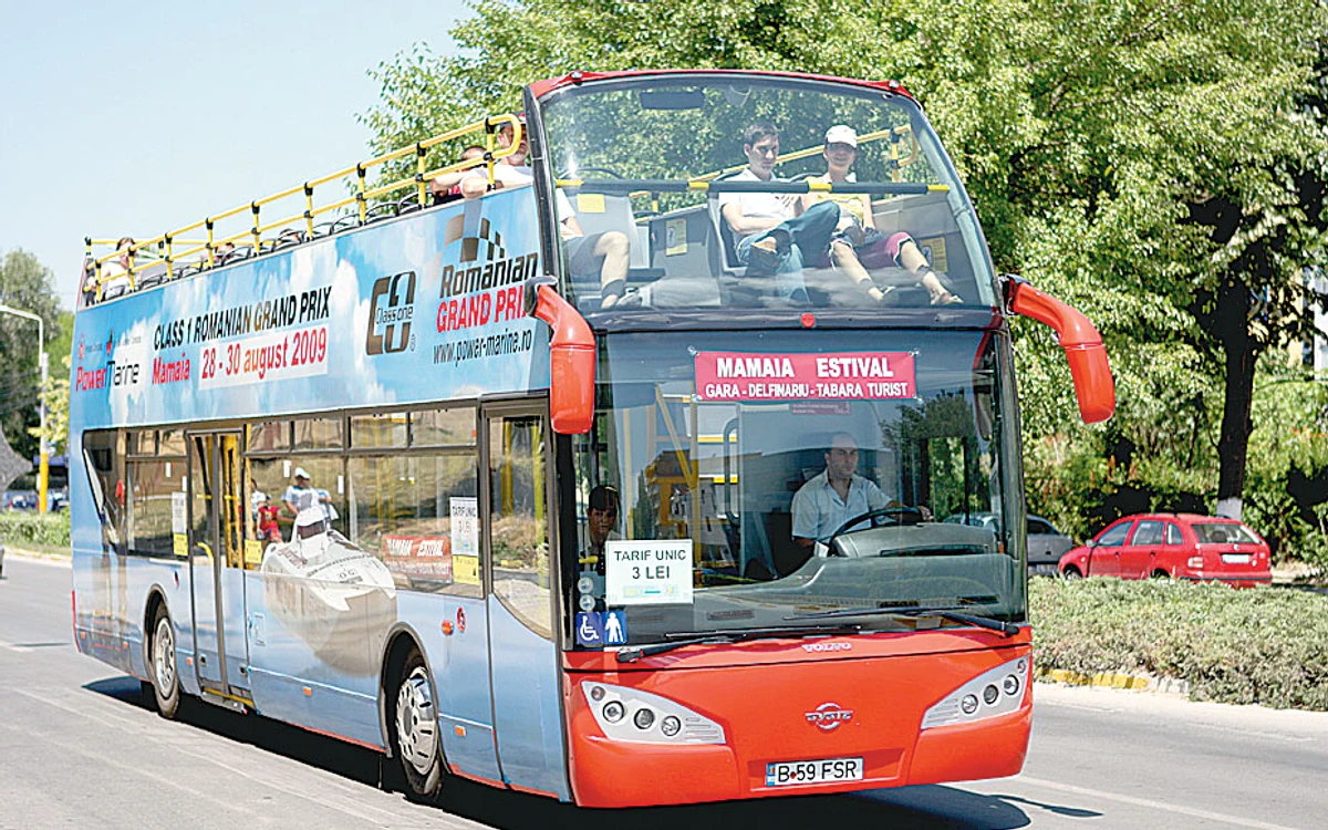 Plimbare cu autobuzele supraetajate