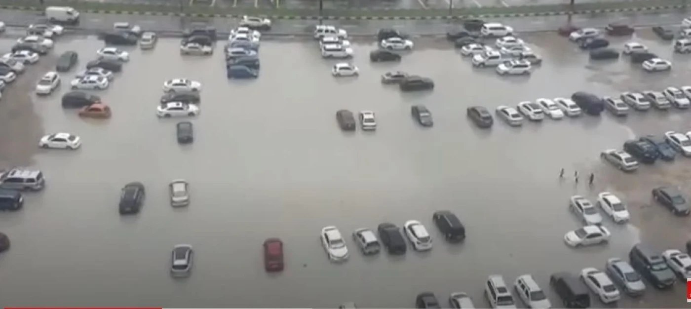 Inundatii Dubai jpg
