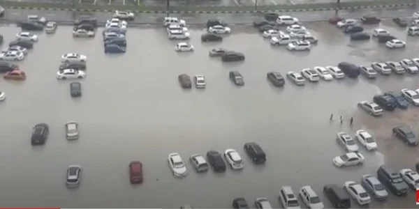Inundatii Dubai jpg