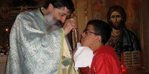 Preotul Nicolae Picu de la Biserica Sfântul Mina din Constanţa