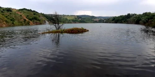 lacul teliuc