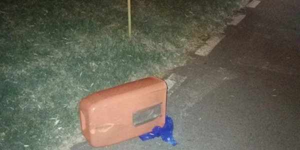 cos de gunoi vandalizat Galati