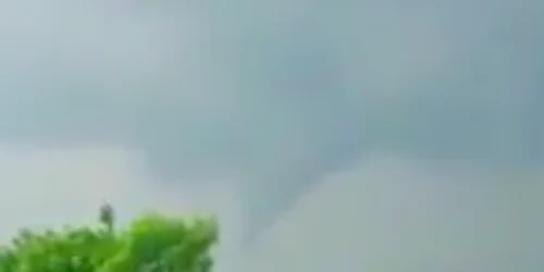 Tornada a fost filmată la ieşire din Craiovaa