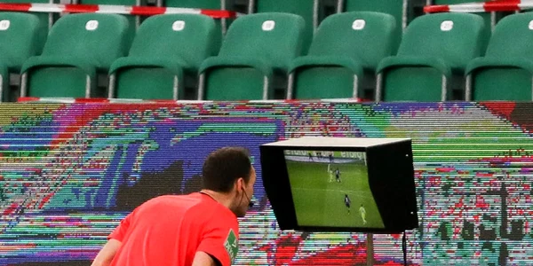 VAR