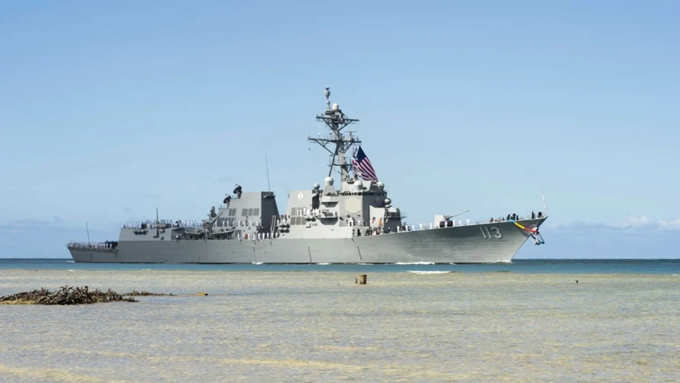 Distrugătorul USS John Finn a trecut miercuri prin Strâmtoarea Taiwan. FOTO Wikipedia