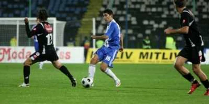 Craiova: Ştiinţa lui Costea a făcut praf Unirea (GALERIE FOTO)