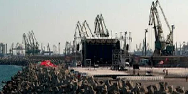 Constanţa: Porturile, închise din cauza vântului puternic