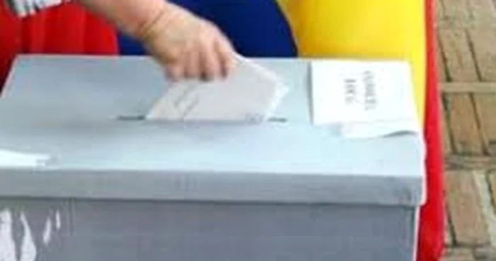 La alegerile din iarn seă va vota doar cu buletinul