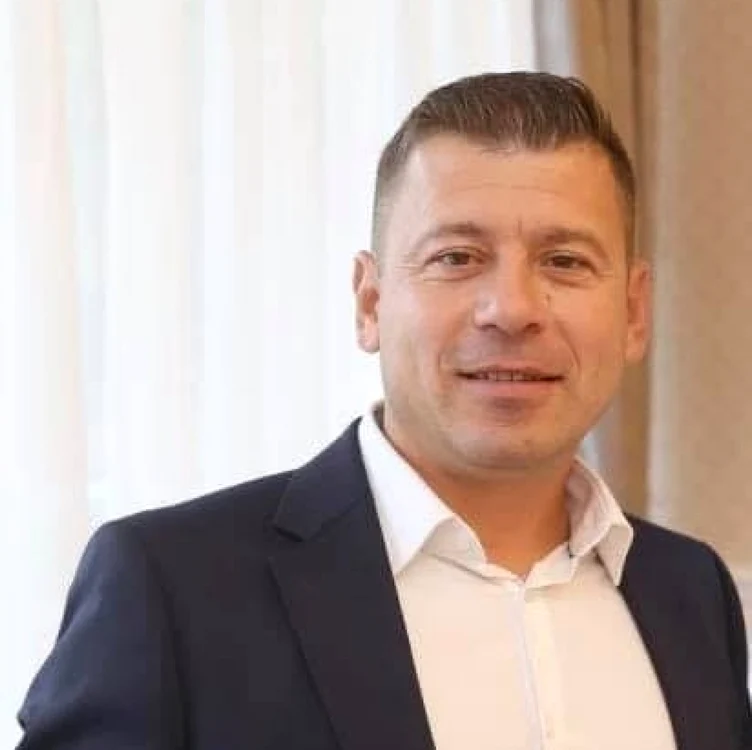 mircea lazar