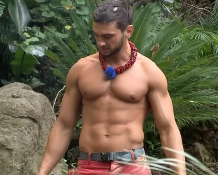 Dorian Popa s-a întors triumfător în tabăra &quot;Sunt celebru, scoate-mă de aici&quot; 