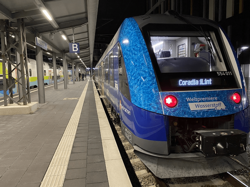 „Rabla feroviar” pentru achiziția și închirierea trenurilor pe termen lung