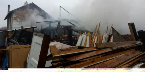 incendiu sanpetru brasov