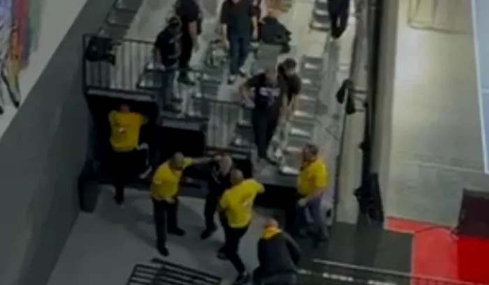 Firma de pază, acuzată că a bătut suporterii Foto/Digisport