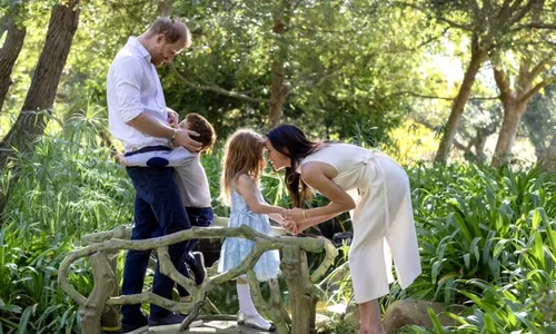 Prințul Harry, Meghan Markle, Archie, Lilibet foto Instagram Meghan jpg