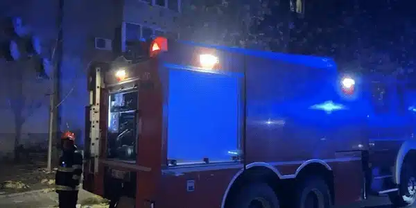 explozie bloc gif
