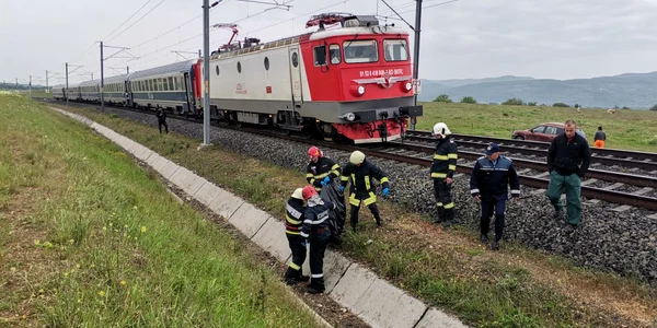accident tren jpg