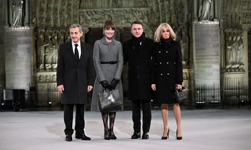 Nicolas Sarkozy și Carla Bruni alături de Emmanuel Macron și Brigitte Macron la Notre Dame   profimedia 0944240368 jpg