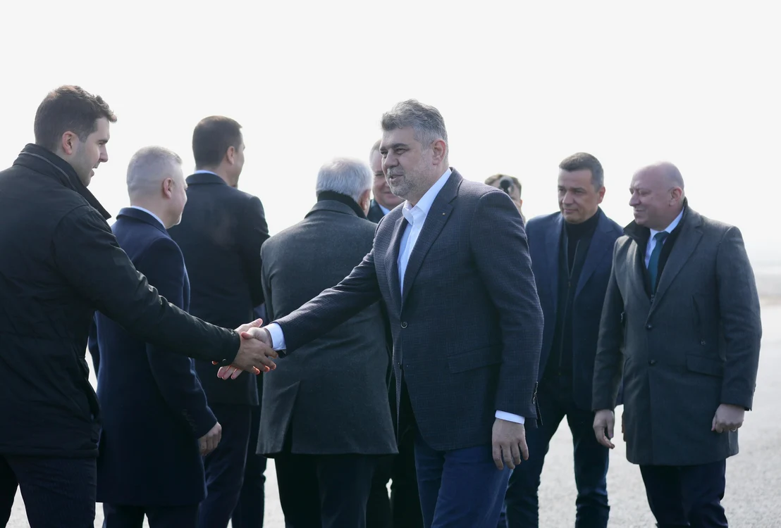 Premierul Marcel Ciolacu, vizita pe A7. Foto: Facebook