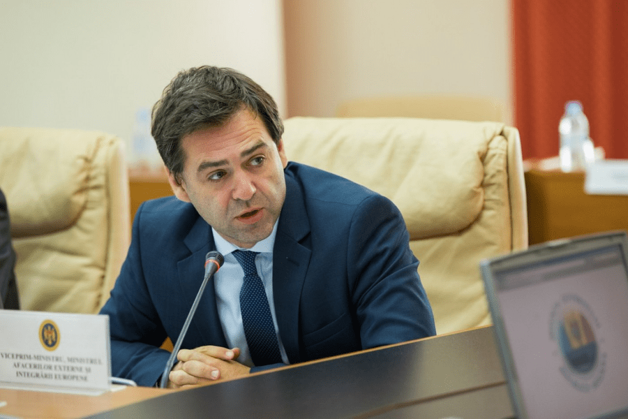 Ce spune ministrul de Externe de la Chișinău despre interdicția lui Simion de intrare în Republica Moldova