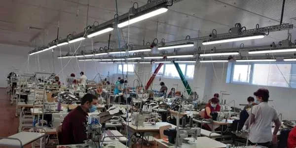 calarasi fabrica de confectii dezvoltata cu fonduri region foto adr sud muntenia