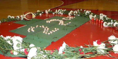 Fanii sportului giurgiuvean şi-au luat adio de la Chauncey Hardy (foto Bogdan Vladu)