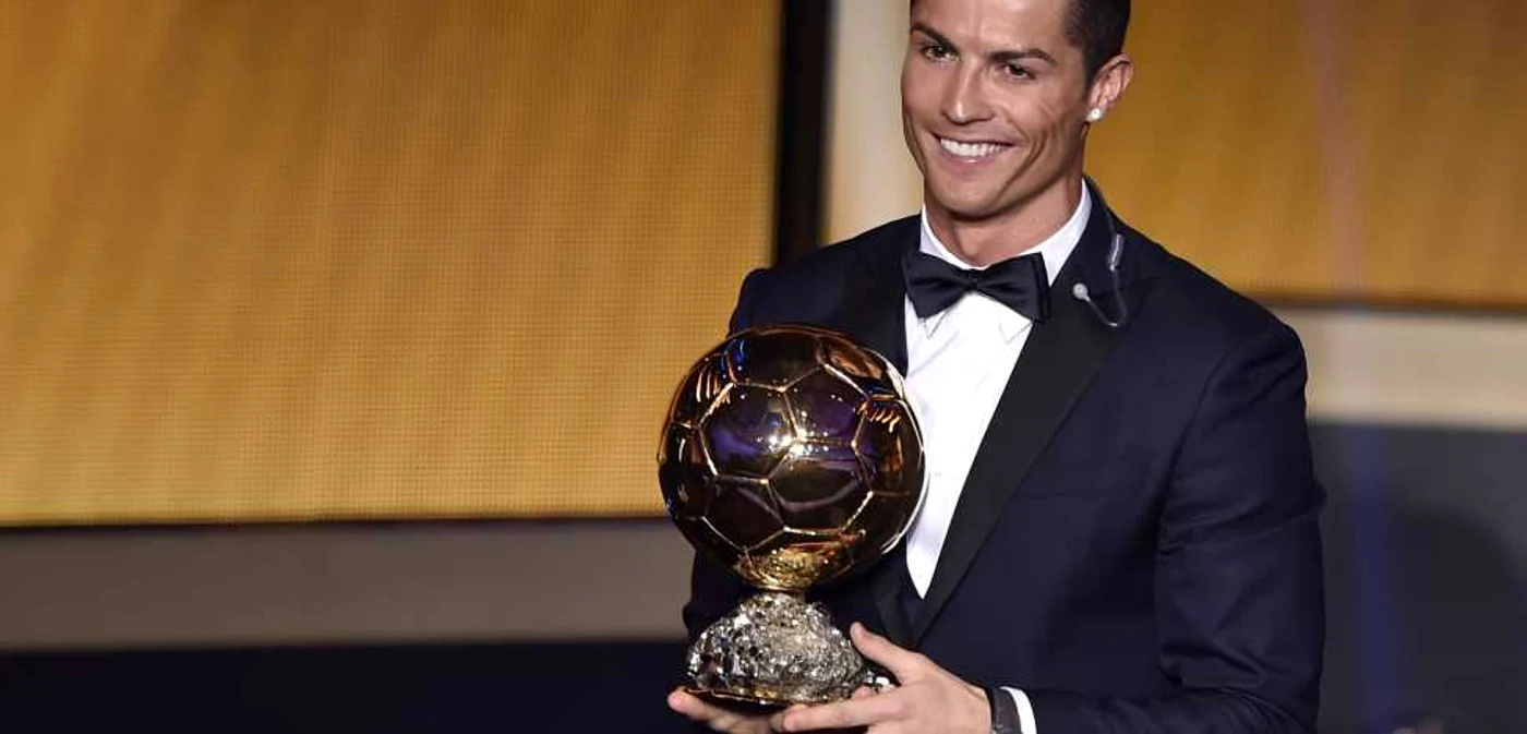 Cristiano Ronaldo a cucerit cel de-al treilea Balon de Aur al carierei