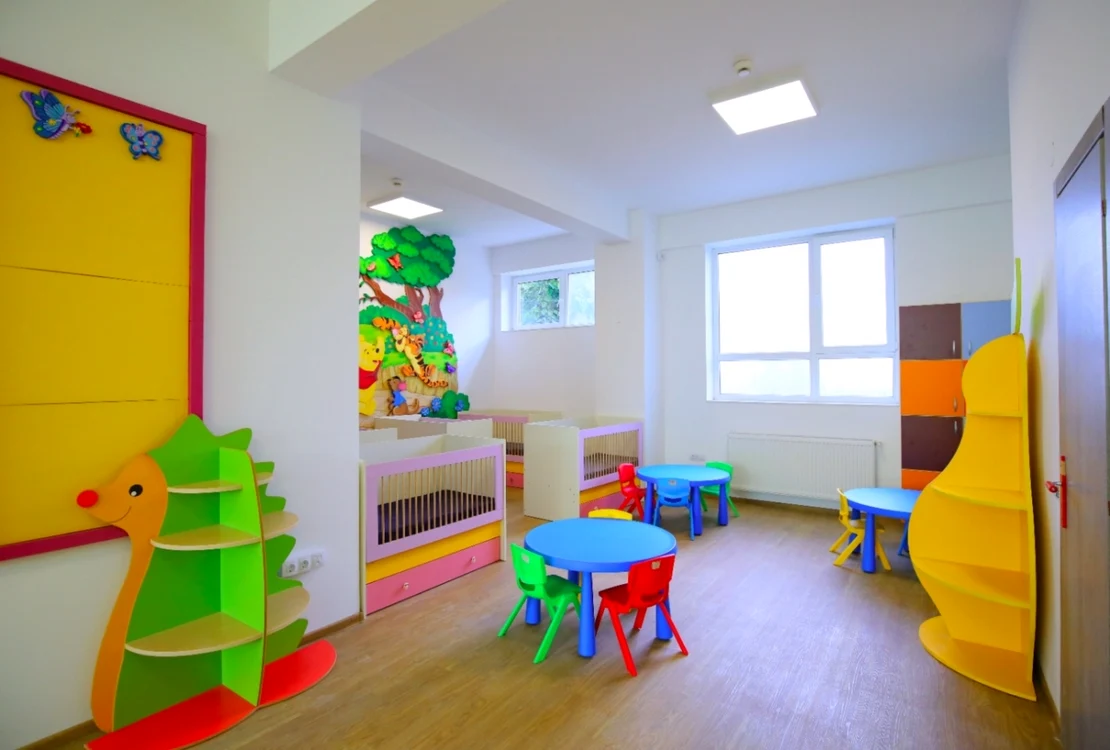 Interiorul unei creșe moderne