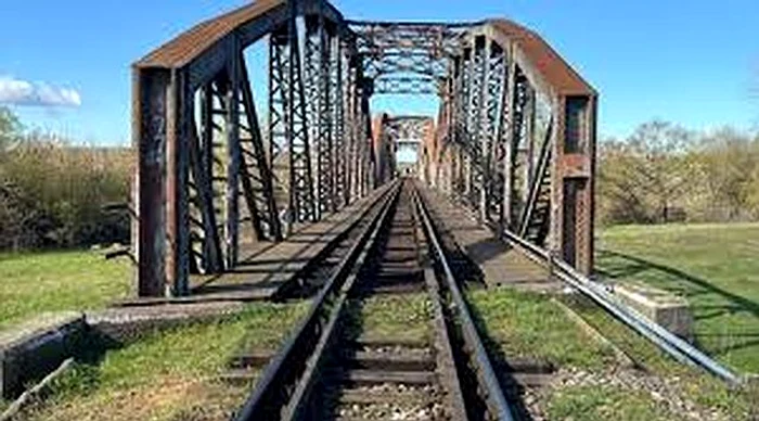 Podul de peste Mureș va fi demolat / foto: arhiva Click!