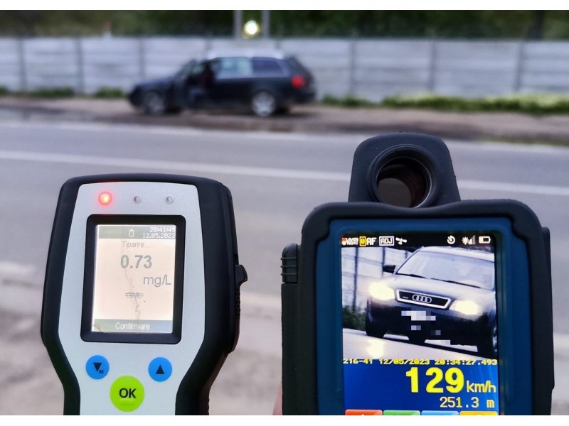Beat pulbere la volan, un şofer din Neamţ s-a crezut la raliu. Cu ce viteză a fost depistat