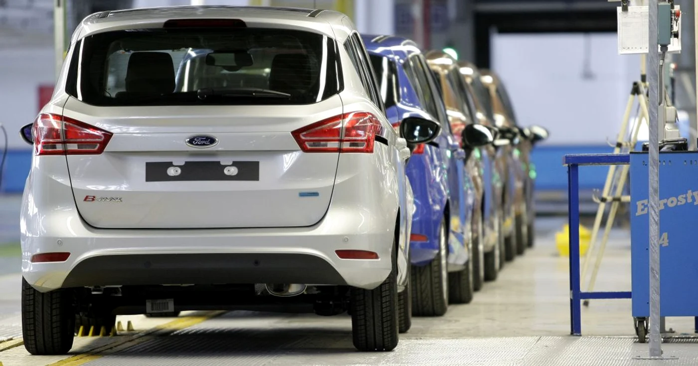Producţia Ford B-Max la Craiova a început în luna iunie iar primele 600 de vehicule pleacă în Germania FOTO Mediafax