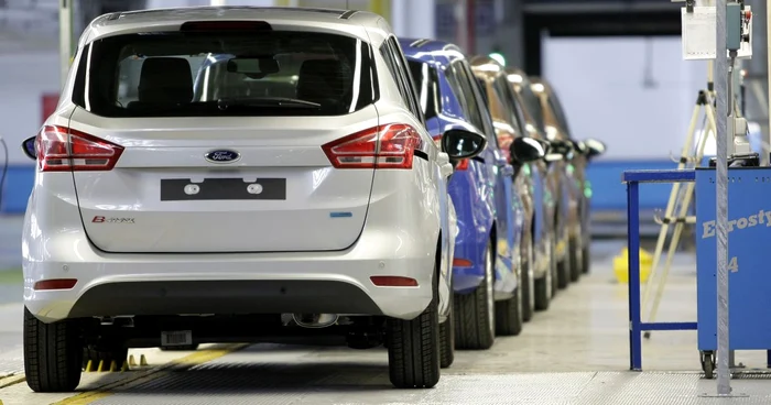 Producţia Ford B-Max la Craiova a început în luna iunie iar primele 600 de vehicule pleacă în Germania FOTO Mediafax
