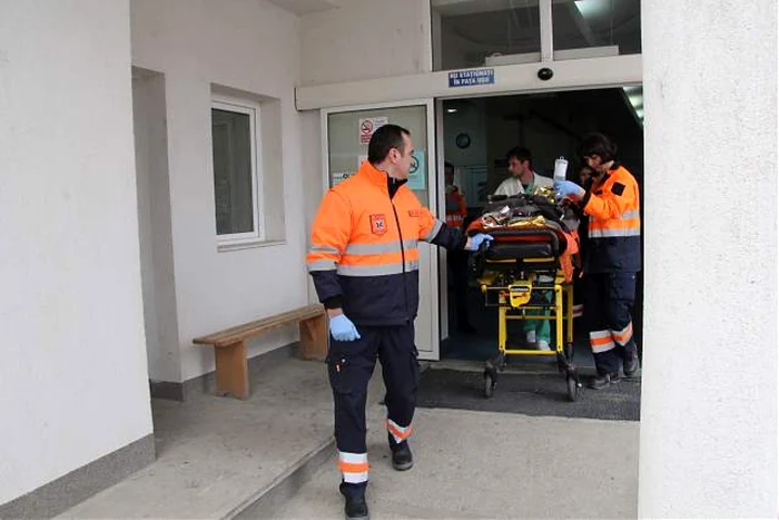 Copilul a fost adus în stare gravă la Pediatrie FOTO monitorulbt.ro