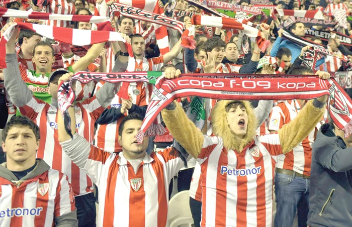 
    Suporterii lui Bilbao sunt  printre cei mai  entuziaşti din Spania (Foto: reuters)  