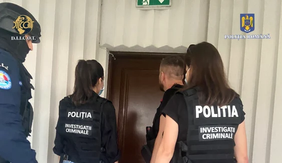 Descindere la azilele groazei din Voluntari FOTO DIICOT