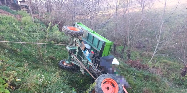 tractor rasturnat jpeg