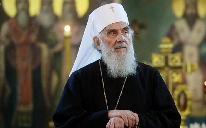 Patriarhul Irinej a oficiat la slujba de înmormântare a mitropolitului Muntenegrului Amfilohije, mort de Covid-19