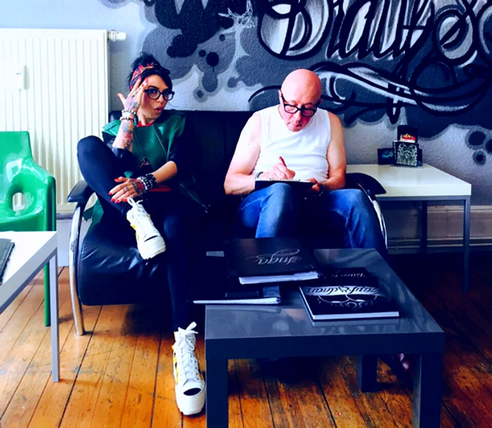 
    DJ Wanda a fost impresionată că acest bărbat a ales să se tatueze la o vârstă înaintatăfoto: arhiva personală  