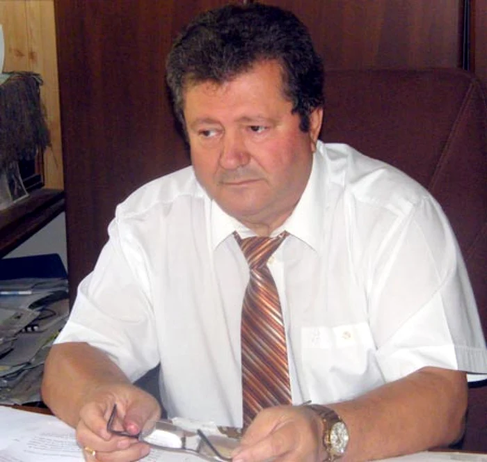 Primarul Virgil Drăguşin