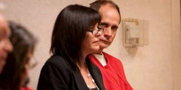 VIDEO Garrido şi-a forţat soţia să rupă legăturile cu familia (Daily Mirror)