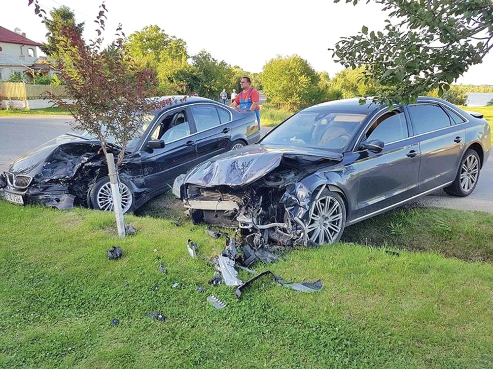 Maşina solistei, în valoare  de 80.000 de euro,  este serios avariată